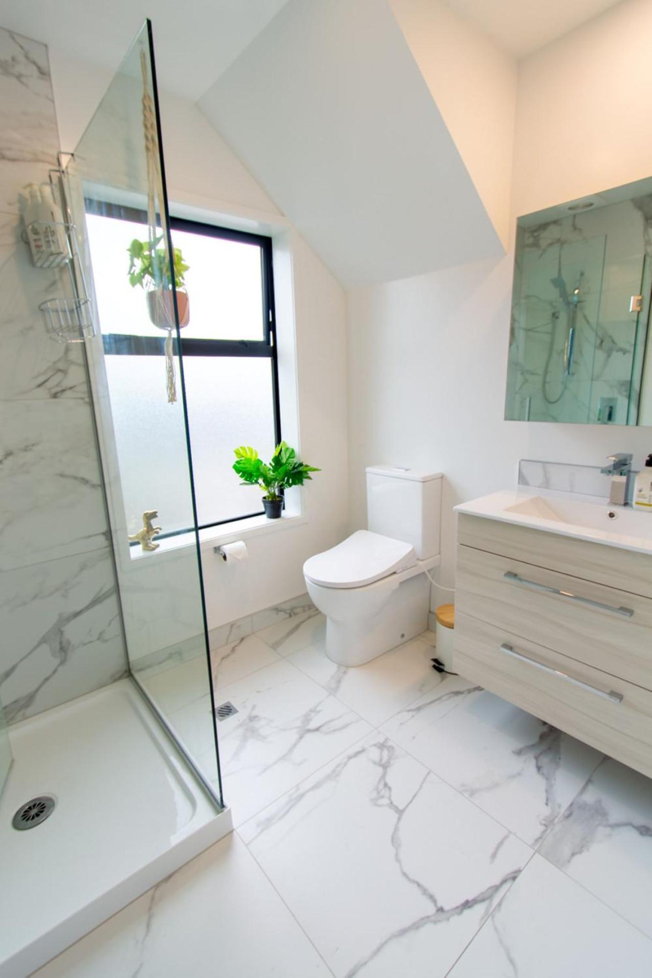 Gorgeous In Green - 2 Bed Central Oasis W/King Bed Κράισττσερτς Εξωτερικό φωτογραφία